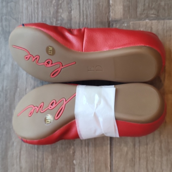 Salsa Red & Navy Blue Ballet Love Flats, Vegan Leather, Ellen Degeneres - Picture 5 of 7